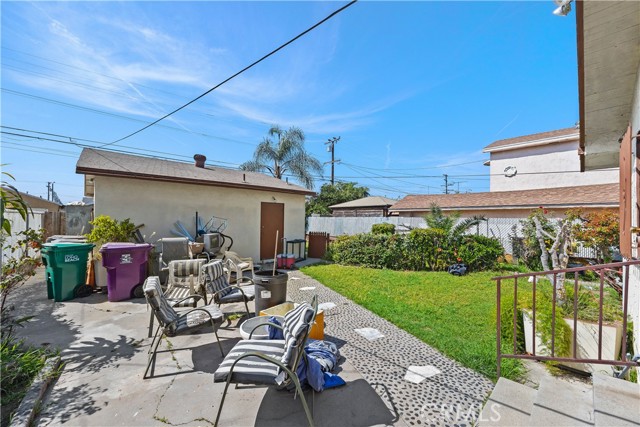 Detail Gallery Image 9 of 20 For 2173 Olive, Long Beach,  CA 90806 - 3 Beds | 1 Baths