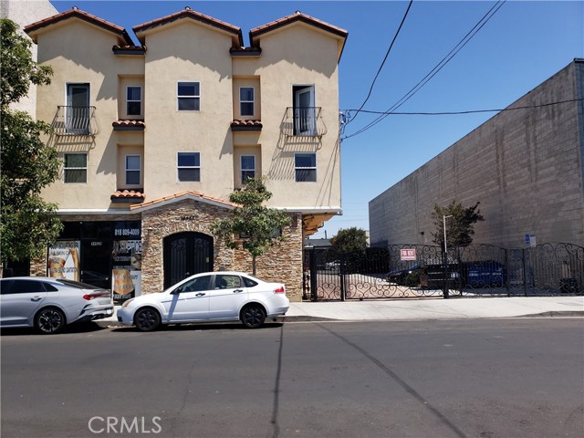 14537 Archwood Street, Van Nuys (los Angeles), CA, 91405 14537 Archwood Street, Van Nuys (los Angeles), CA, 91405