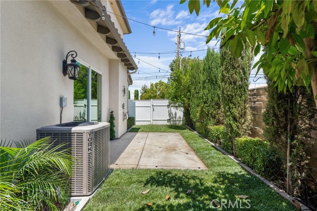 Detail Gallery Image 18 of 20 For 1529 Patricia Ave #6,  Simi Valley,  CA 93065 - 3 Beds | 2/1 Baths