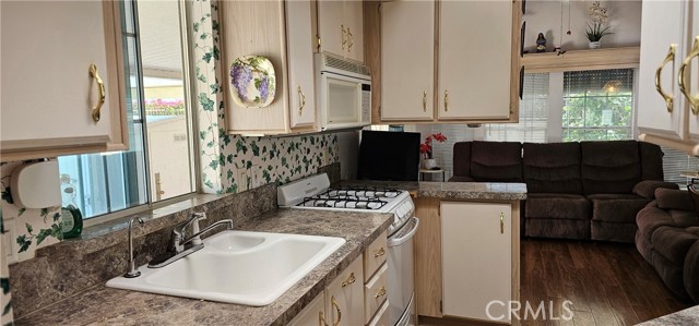Detail Gallery Image 8 of 10 For 81620 Avenue 49 8a,  Indio,  CA 92201 - 1 Beds | 1 Baths
