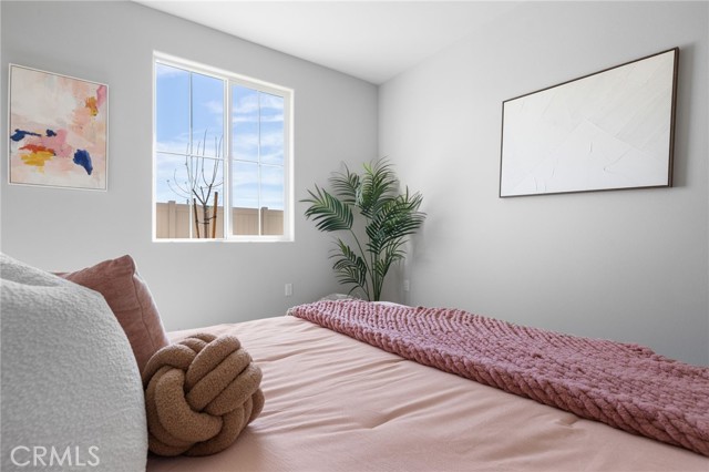 5804 Levanto Street, Bakersfield CA: https://media.crmls.org/medias/66c764b5-4455-491d-a518-f7e2db80d0a2.jpg