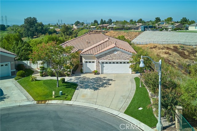 Detail Gallery Image 1 of 1 For 943 Monarch Ct, Beaumont,  CA 92223 - 2 Beds | 2/1 Baths