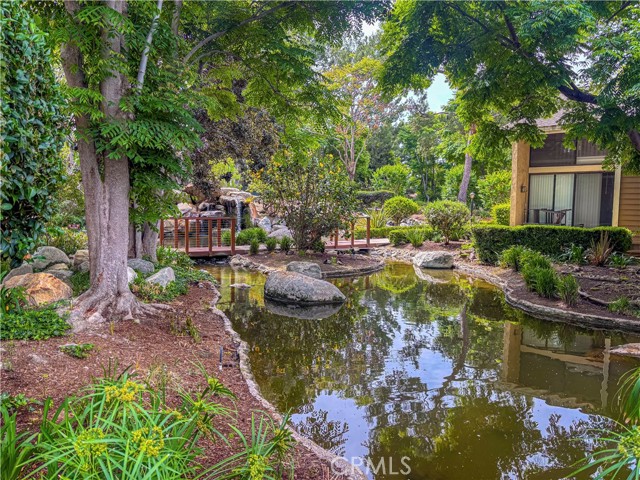 Detail Gallery Image 36 of 39 For 16 Lakepines, Irvine,  CA 92620 - 2 Beds | 1/1 Baths