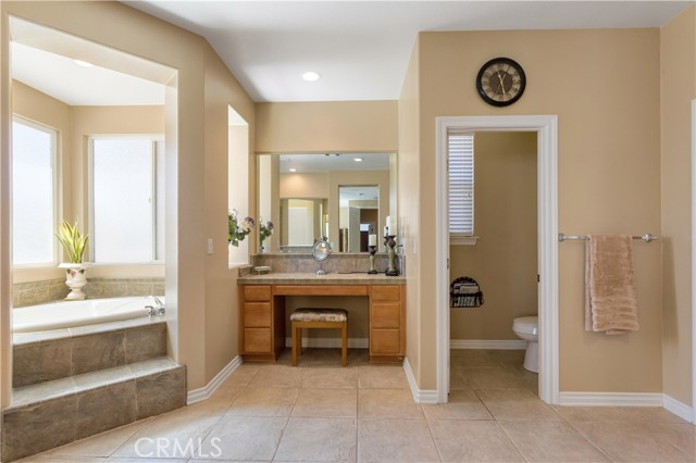 Detail Gallery Image 32 of 57 For 42550 Port Ln, Murrieta,  CA 92562 - 6 Beds | 4/1 Baths