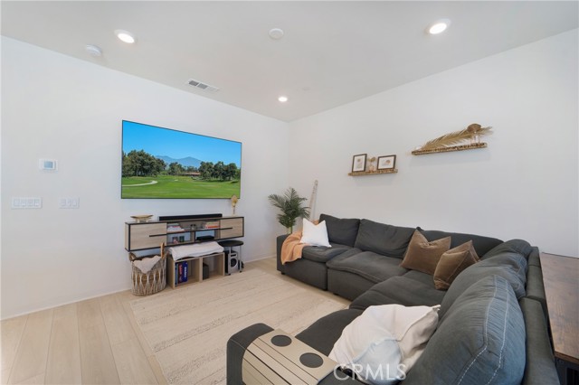 Detail Gallery Image 12 of 38 For 3640 S Allston Paseo #3,  Ontario,  CA 91761 - 1 Beds | 1/1 Baths