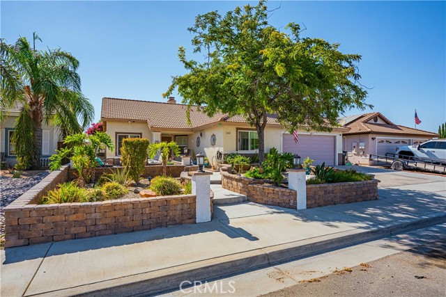 Detail Gallery Image 1 of 1 For 1569 Apple Blossom Way, Hemet,  CA 92545 - 5 Beds | 2 Baths