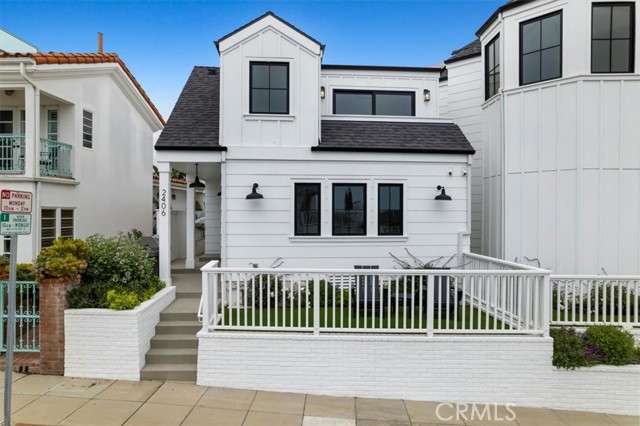 2406 Silverstrand Avenue, Hermosa Beach CA: https://media.crmls.org/medias/66ca3ba9-a9a2-4527-a022-3759c3c7a45c.jpg