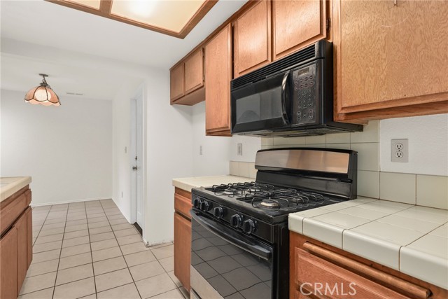 Detail Gallery Image 20 of 43 For 3697 Summer Ln, Baldwin Park,  CA 91706 - 3 Beds | 2/1 Baths