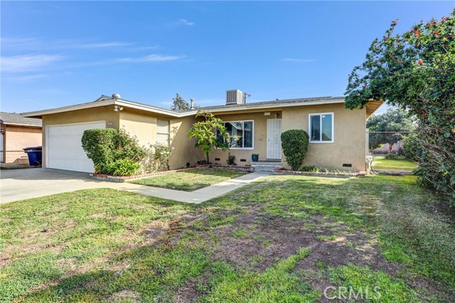 Detail Gallery Image 4 of 36 For 346 N Nantes, La Puente,  CA 91744 - 3 Beds | 3 Baths