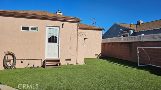 Detail Gallery Image 7 of 14 For 16907 S Harvard, Gardena,  CA 90247 - 5 Beds | 3 Baths