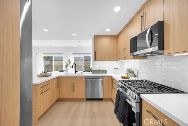 Image 15 of 60 For 21032 Shepherd