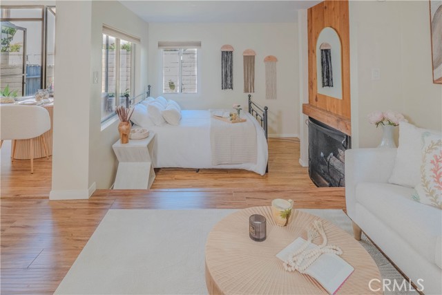 16872 Pacific Coast Highway, Huntington Beach CA: https://media.crmls.org/medias/66cd3297-0b50-4820-a271-15e386c0cb17.jpg