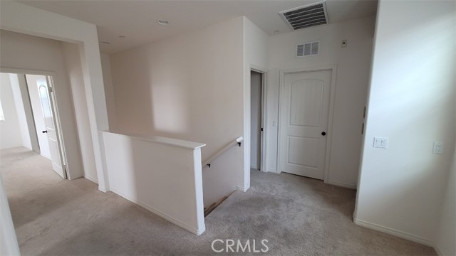 Detail Gallery Image 13 of 35 For 22056 Windham Way, Saugus,  CA 91350 - 4 Beds | 3 Baths