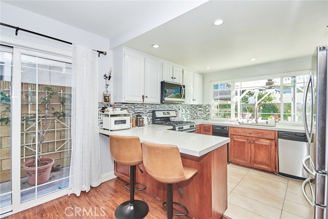 Detail Gallery Image 12 of 47 For 8052 Ainsworth Ln, La Palma,  CA 90623 - 4 Beds | 2/1 Baths