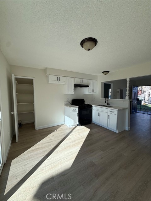 Detail Gallery Image 13 of 25 For 558 S Benjamin, Rialto,  CA 92376 - 1 Beds | 1 Baths