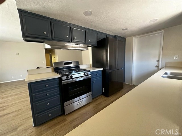 Detail Gallery Image 15 of 19 For 26430 Silver Lakes, Helendale,  CA 92342 - 2 Beds | 2 Baths