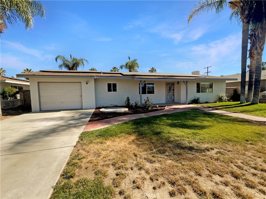 41284 Orange Place