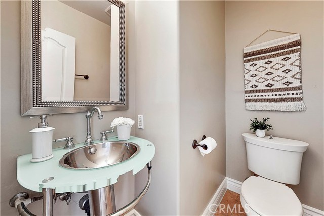 Detail Gallery Image 37 of 66 For 11832 S Circle Dr, Whittier,  CA 90601 - 5 Beds | 6/1 Baths