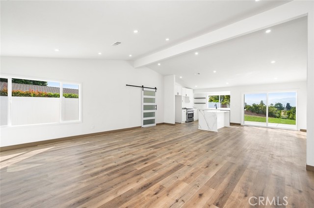 1563 Gary Lane, Redlands CA: https://media.crmls.org/medias/66d08bf3-9069-47e3-a875-46501924df4d.jpg