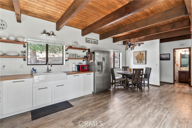 Detail Gallery Image 9 of 46 For 134 St Andrews Dr, Lake Arrowhead,  CA 92352 - 3 Beds | 2/1 Baths