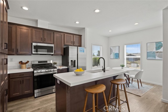 Detail Gallery Image 9 of 35 For 5560 Keith Rd, Paradise,  CA 95969 - 2 Beds | 2 Baths