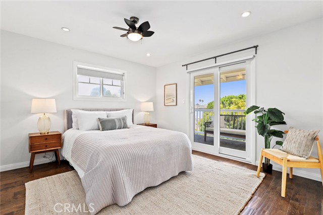1069 Avenue D, Redondo Beach CA: https://media.crmls.org/medias/66d16605-4ac2-455c-872d-917965eaabb1.jpg