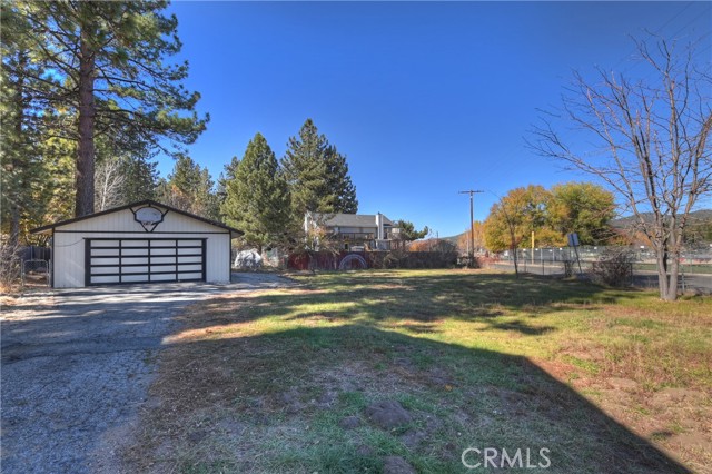 Detail Gallery Image 41 of 45 For 334 Jeffries Rd, Big Bear Lake,  CA 92315 - 1 Beds | 2 Baths