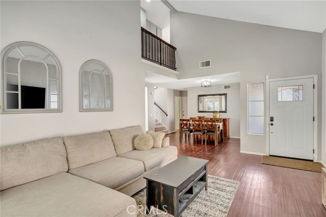 Detail Gallery Image 4 of 33 For 45320 Esmerado Ct, Temecula,  CA 92592 - 3 Beds | 2/1 Baths