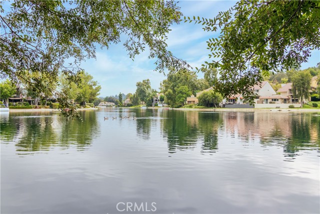 Detail Gallery Image 1 of 32 For 23679 Park Capri #13,  Calabasas,  CA 91302 - 2 Beds | 2 Baths