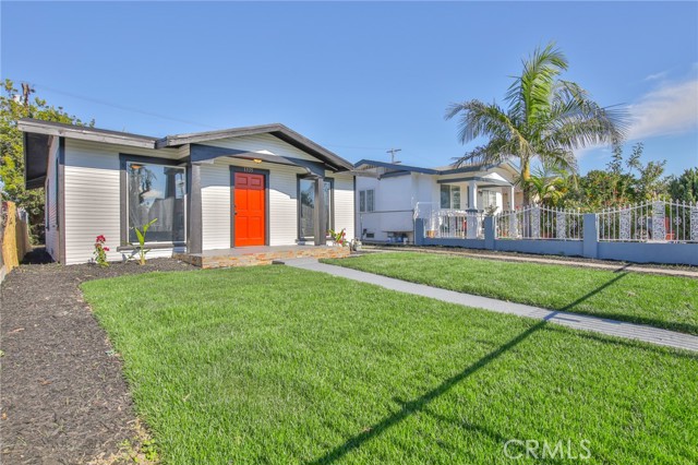 Detail Gallery Image 8 of 41 For 1335 W 68th, Los Angeles,  CA 90044 - 2 Beds | 2 Baths