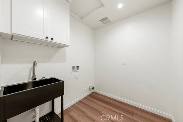 Detail Gallery Image 24 of 25 For 8225 Peach Ave, California City,  CA 93505 - 3 Beds | 4 Baths