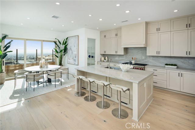 123 Oakstone, Irvine CA: https://media.crmls.org/medias/66d57d31-a19b-4456-b85f-c4f2b1715903.jpg
