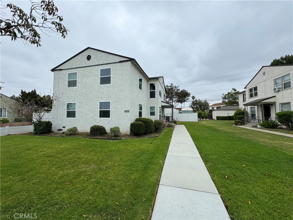4458 Linden Ave #4