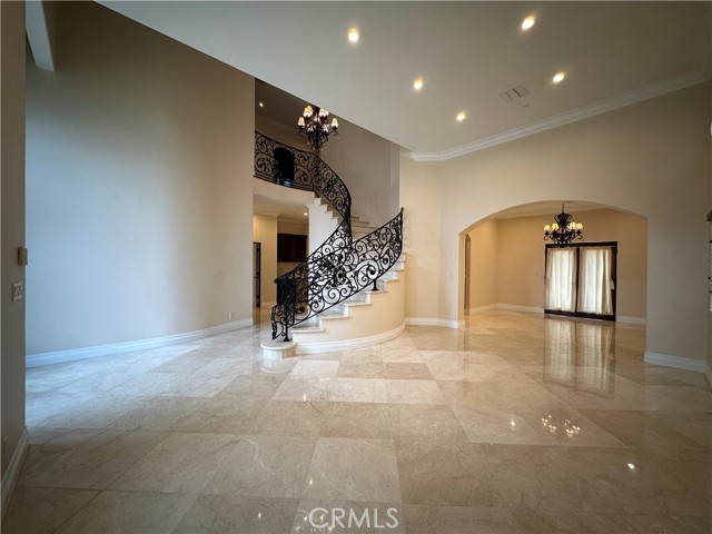 7832 3rd Street, Downey CA: https://media.crmls.org/medias/66d74faa-048e-407f-9f4b-baeb64256ad9.jpg