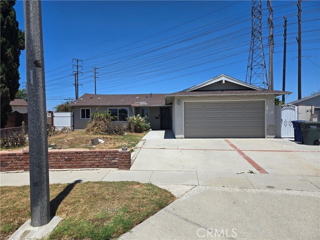 7771 La Corona Way, Buena Park CA: https://media.crmls.org/medias/66d77ae4-4074-4041-9716-2355d2ba06e9.jpg
