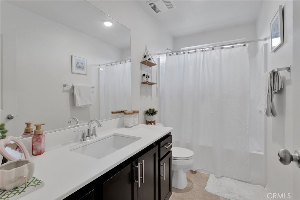 MLS #DW25261421 image #43