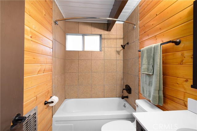 Detail Gallery Image 28 of 71 For 32703 Tulip Lane, Arrowbear,  CA 92382 - 2 Beds | 1 Baths