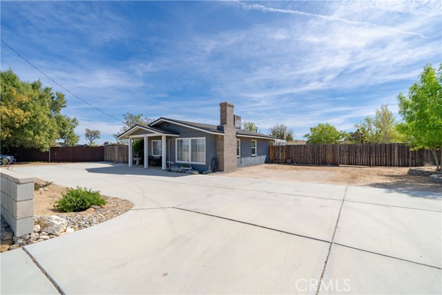 Detail Gallery Image 2 of 34 For 43124 52nd St, Lancaster,  CA 93536 - 3 Beds | 1 Baths