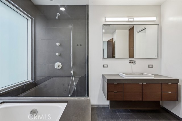 Detail Gallery Image 35 of 66 For 5251 Zakon Rd, Torrance,  CA 90505 - 4 Beds | 4 Baths