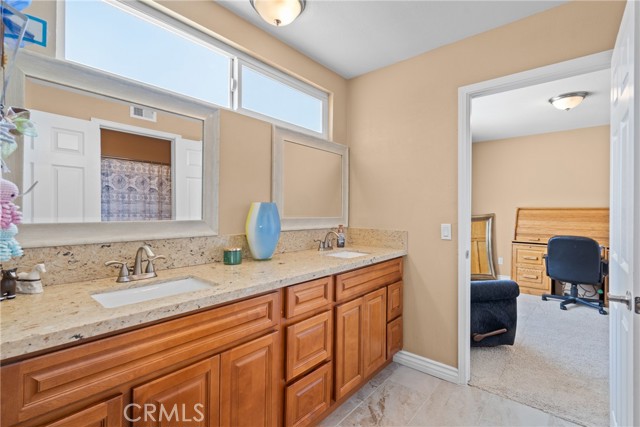 Detail Gallery Image 20 of 36 For 9543 Sunflower St, Rancho Cucamonga,  CA 91737 - 4 Beds | 3 Baths