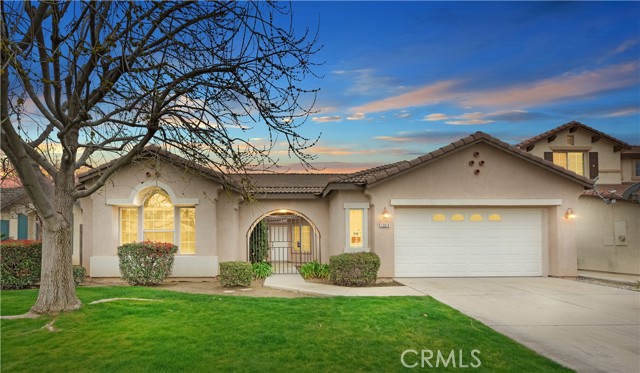 Detail Gallery Image 1 of 5 For 15015 Oakencroft, Bakersfield,  CA 93314 - 4 Beds | 2 Baths
