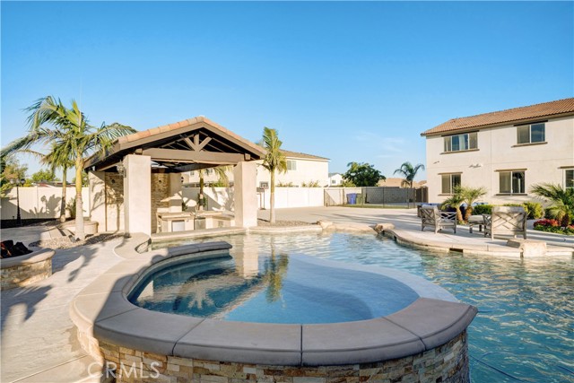Detail Gallery Image 64 of 75 For 11715 Periwinkle Pl, Jurupa Valley,  CA 91752 - 6 Beds | 4/1 Baths