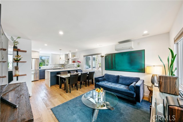 Front Image Thumbnail for CRSB26084023