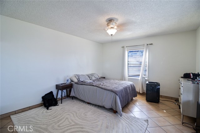 Image 36 of 41 For 2048 Mentone Boulevard