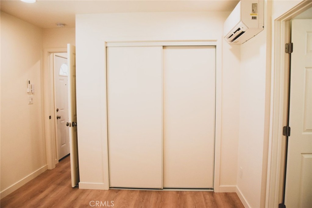 https://media.crmls.org/medias/66dbb42e-8b44-423e-955c-be750d05a587.jpg?preset=X-Large