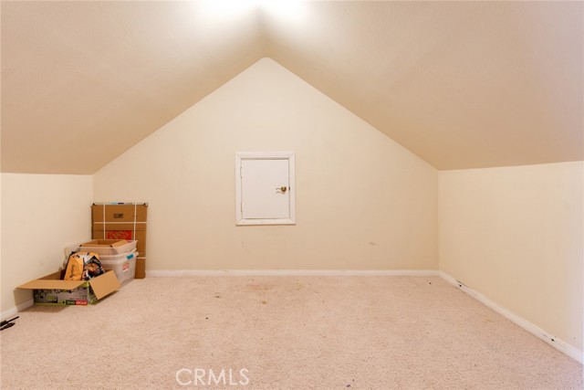 Image 52 of 66 For 39065 Oak Glen Road