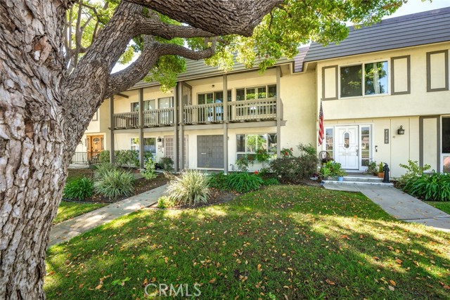 Image 2 of 68 For 4102 Avenida Sevilla