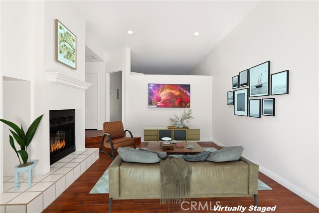 5738 Skyview Way, Agoura Hills CA: https://media.crmls.org/medias/66dc65c5-dbd1-4447-893d-2520e8371e49.jpg
