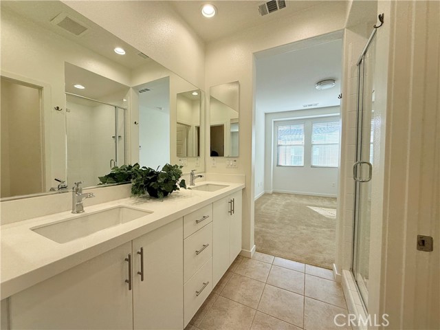 Detail Gallery Image 15 of 29 For 21042 Cornerstone Dr, Walnut,  CA 91789 - 4 Beds | 3/1 Baths