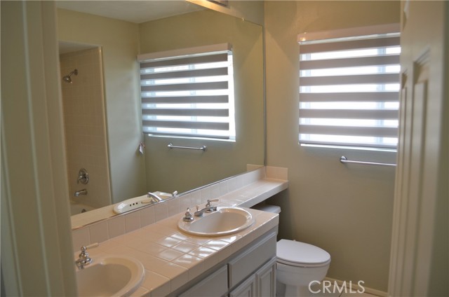 Detail Gallery Image 21 of 22 For 323 S Larkwood St, Anaheim Hills,  CA 92808 - 4 Beds | 2/1 Baths